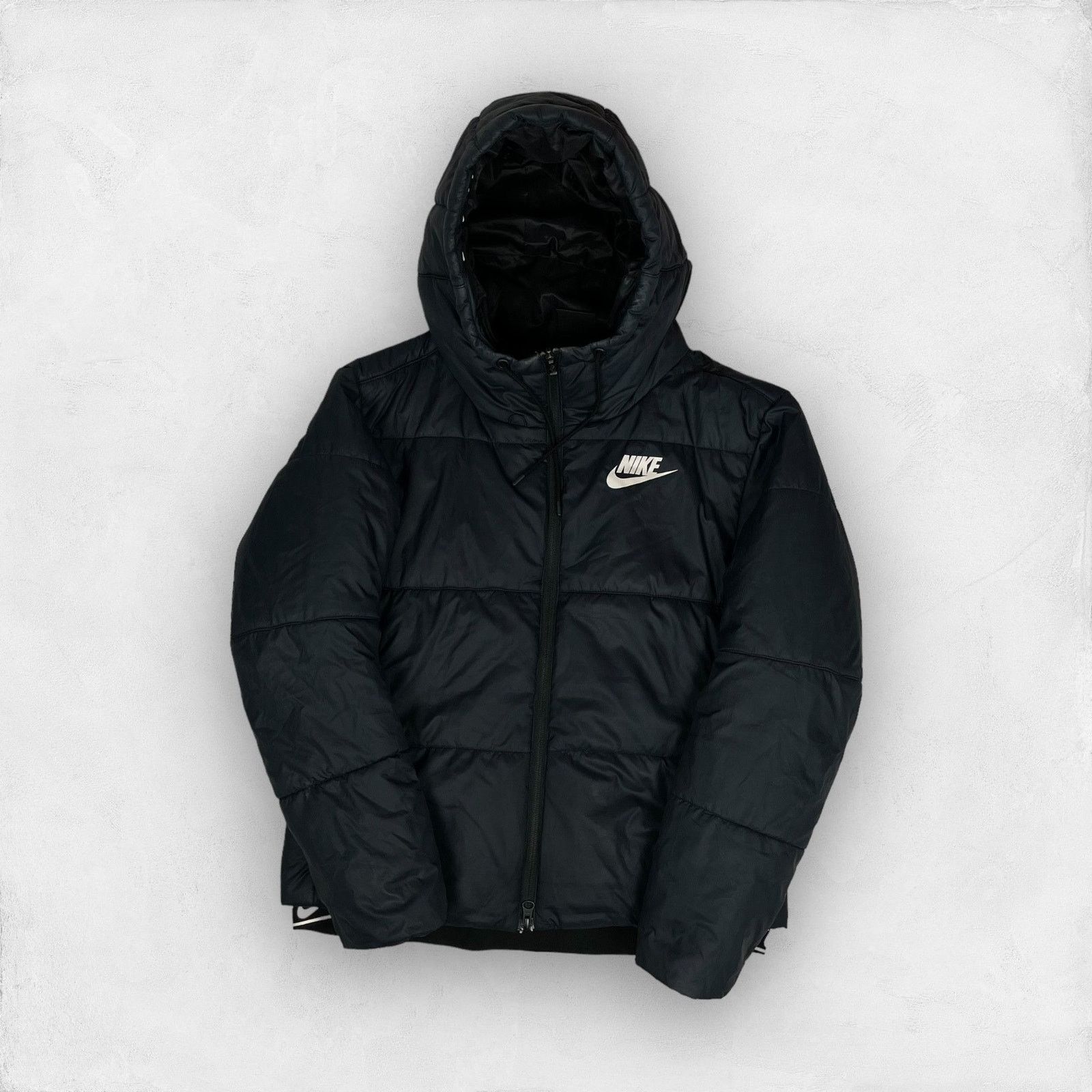 Nike Sportswear Womens Black Hooded Full Zip Puffer Jacket S