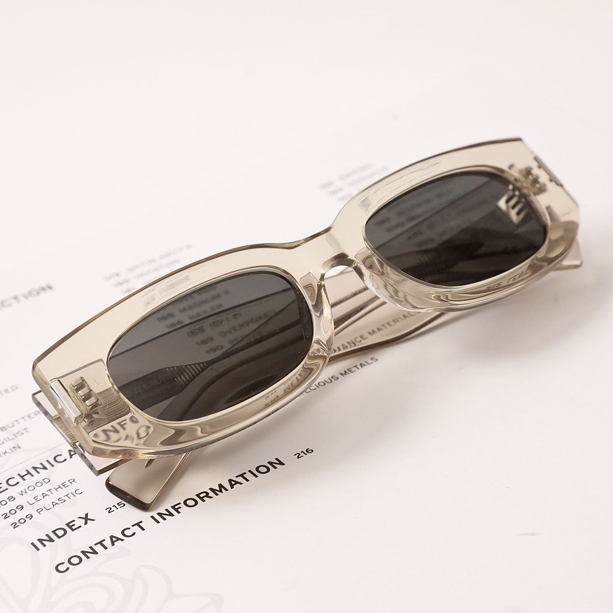 Saint Laurent Paris SAINT LAURENT SL 697 SUNGLASSES Size ONE SIZE - 8 Thumbnail