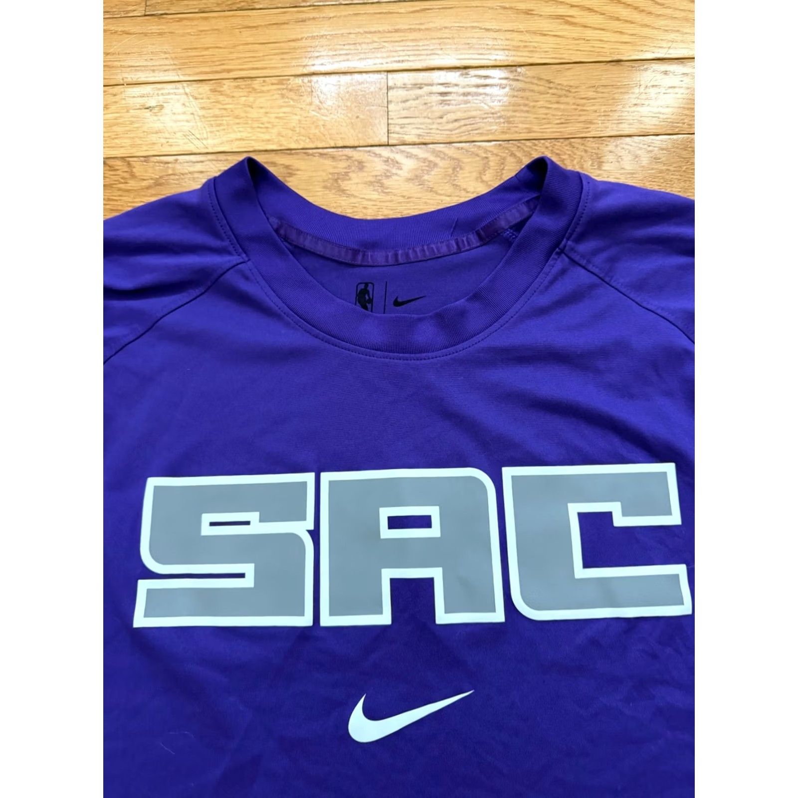 Nike Nike Sacramento Kings T Shirt Dri-Fit XL Men Purple Vintage? Size US XL / EU 56 / 4 - 5 Thumbnail
