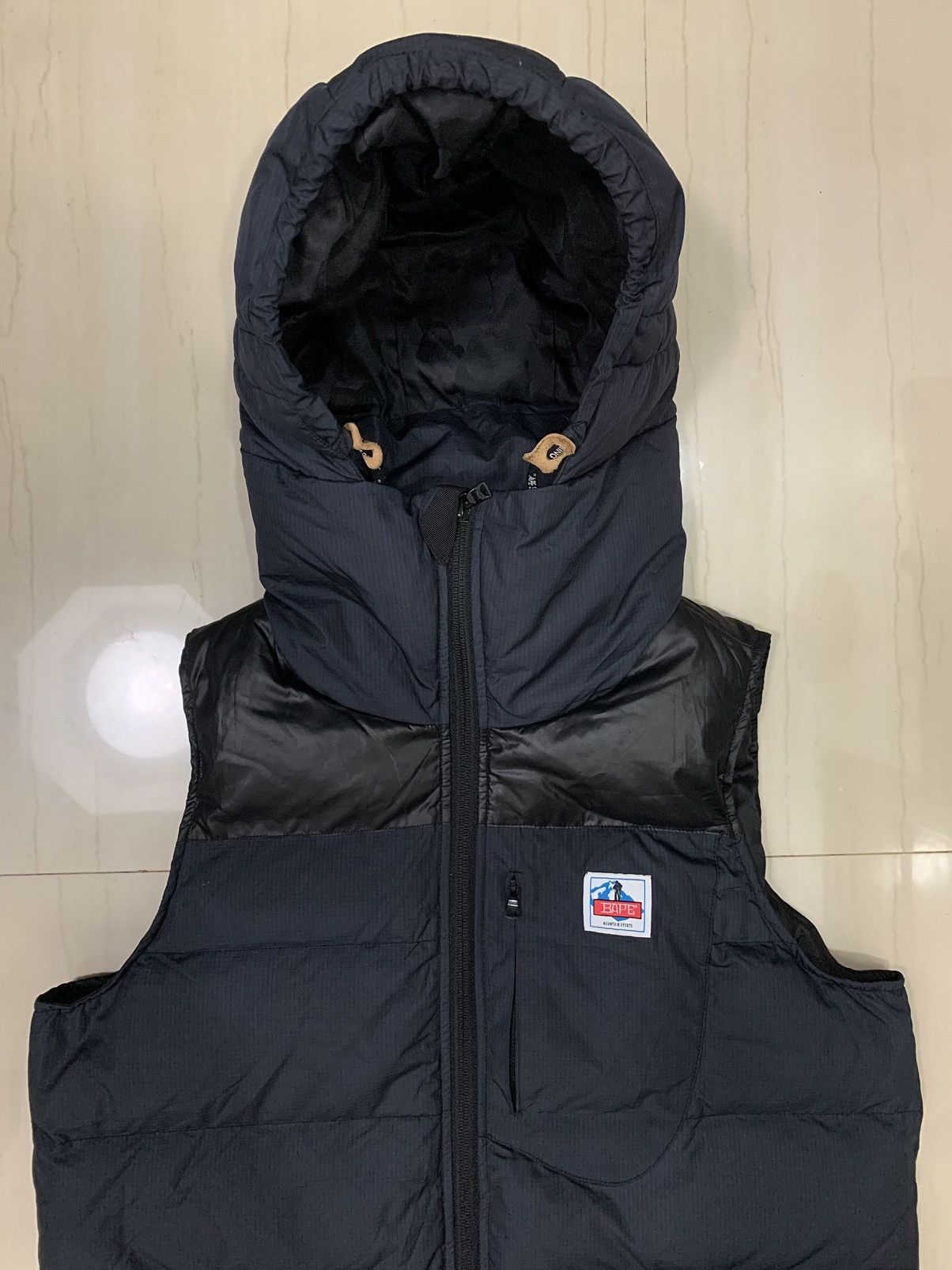 Bape BAPE JACQUARD ABC PRINT INTERIOR - DOWN FEATHER HOODED VEST Size US M / EU 48-50 / 2 - 3 Thumbnail