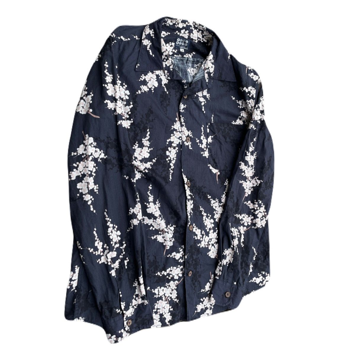 If Six Was Nine 2000s Japanese Sakura Cherry Blossom Floral Shirts Y2K Size US S / EU 44-46 / 1 - 3 Thumbnail