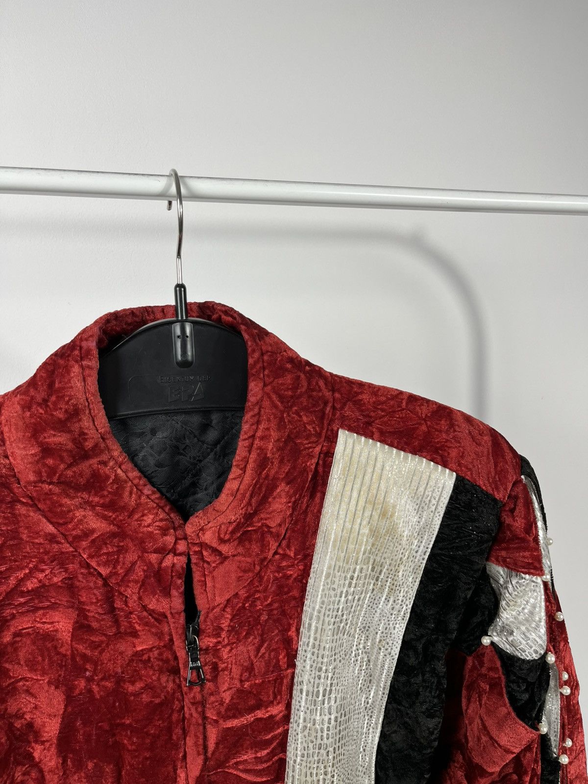 Other Vintage Red Velvet Zip Jacket Stage Costume Style Size US M / EU 48-50 / 2 - 3 Thumbnail