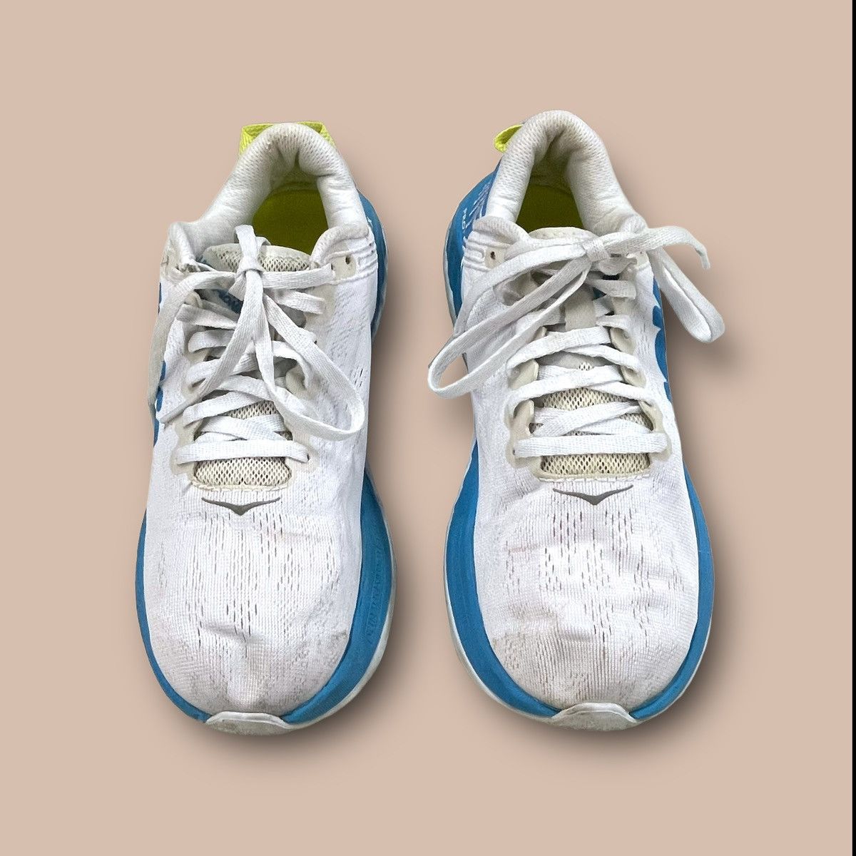 Hoka Hoka One One "Carbon X" Size US 5 / EU 37 - 12 Thumbnail