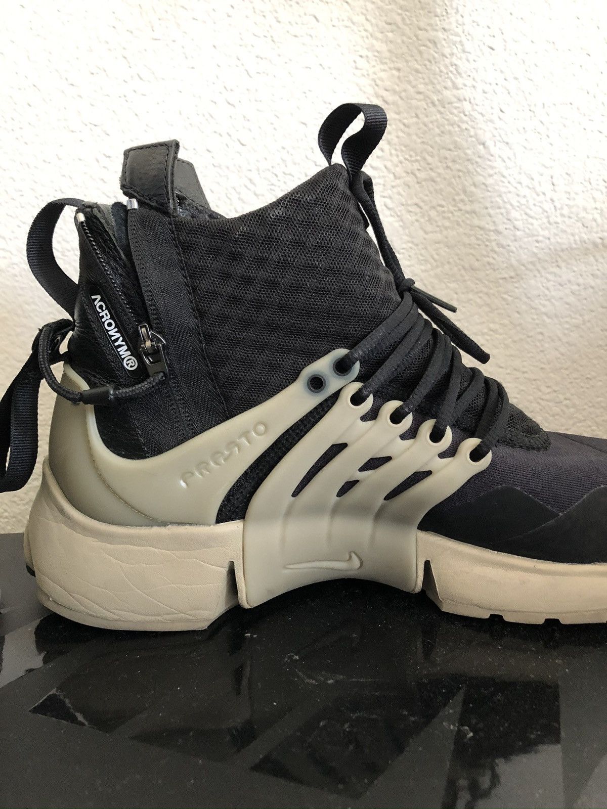 Acronym × Nike NIKE x ACRONYM Air Presto Mid "Black/Bamboo" Size US 10.5 / EU 43-44 - 6 Thumbnail