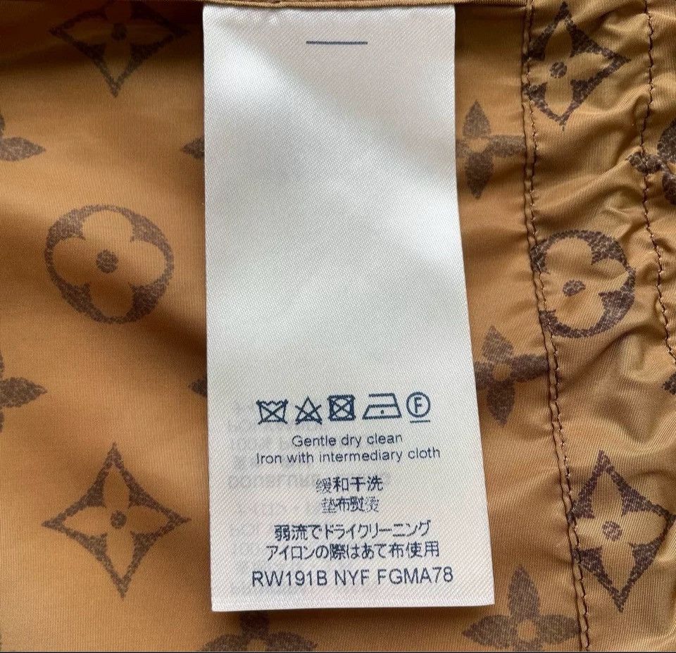 Louis Vuitton Louis Vuitton Khaki With A Full Print Jacket Size US XXS / EU 40 - 6 Thumbnail