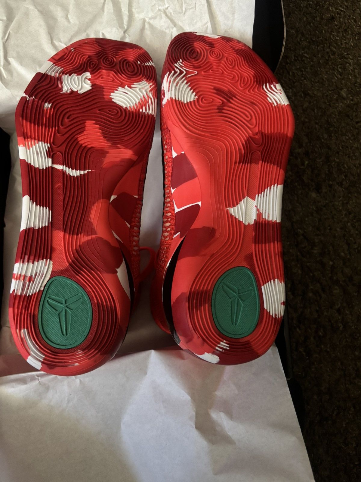 Nike Nike Kobe 9 Elite Protro Christmas Size US 12.5 / EU 45-46 - 3 Thumbnail