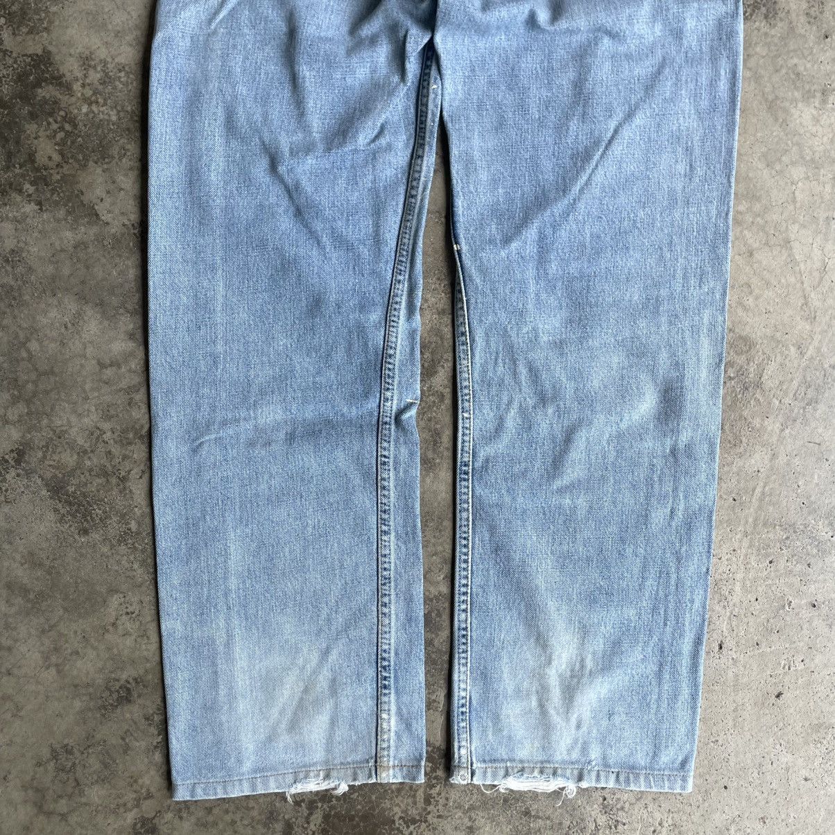 Levi's Vintage Clothing 🔥Vintage 1998 Levis 513 Splatter Paint Ripped Distress Jeans Size US 31 - 6 Thumbnail