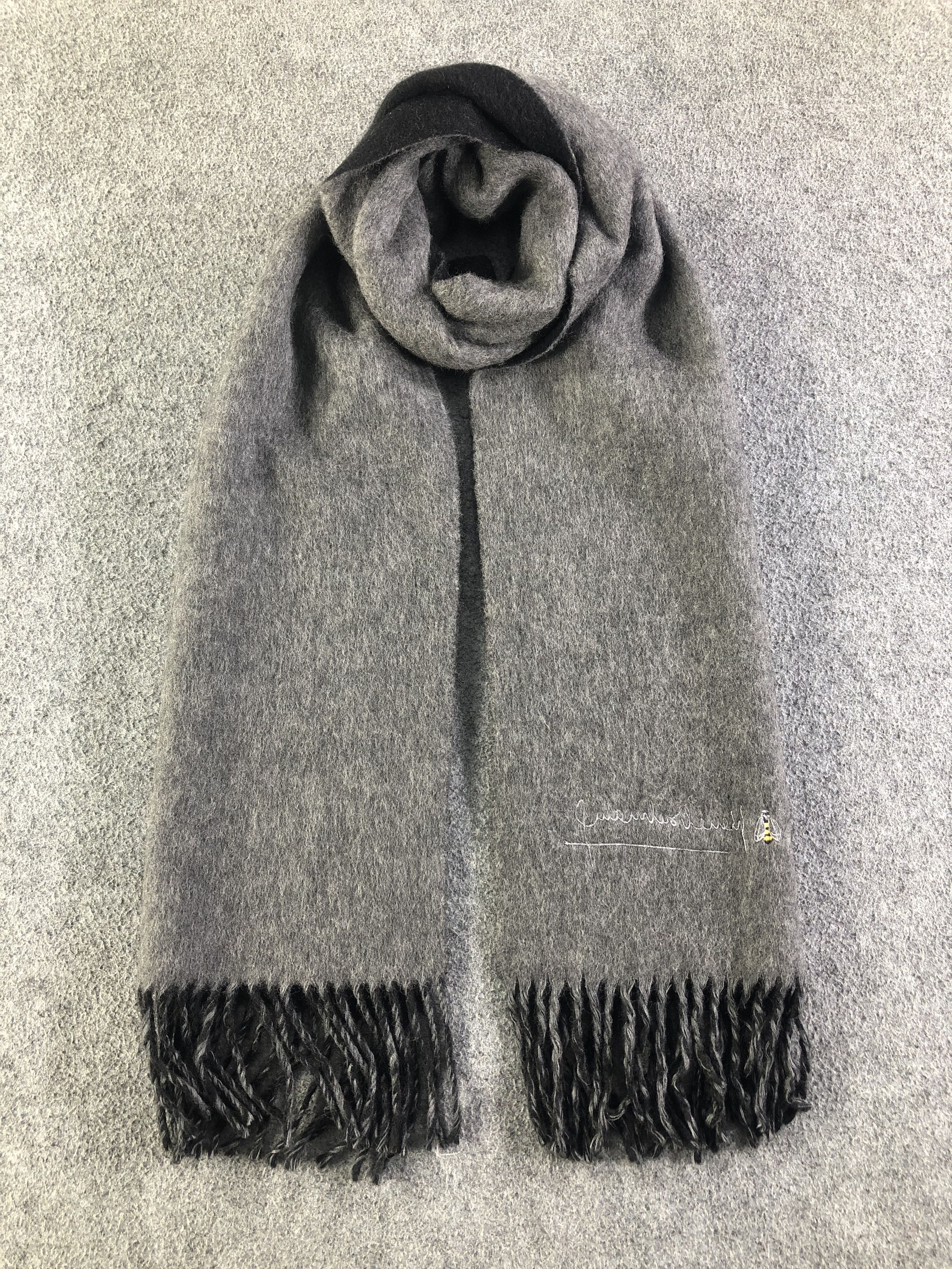 Pierre Balmain Pierre Balmain Wool Scarf / Muffler / Neckwear SS1268 Size ONE SIZE - 1 Thumbnail