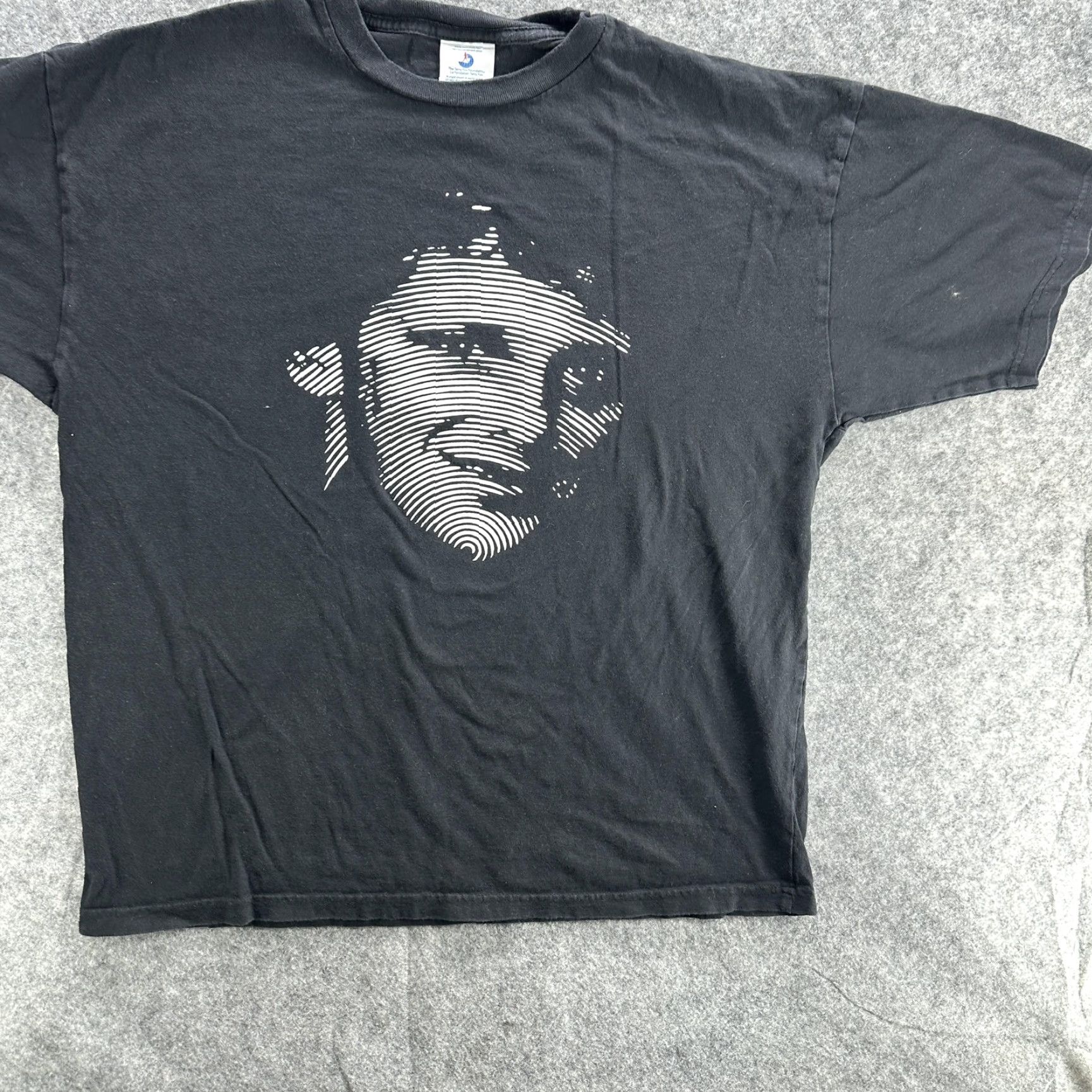 Vintage VINTAGE Terry Fox Foundation T-Shirt Mens XL Black Cancer Research Marathon 2009 Charity Awareness Graphic Tee Size US XL / EU 56 / 4 - 2 Thumbnail