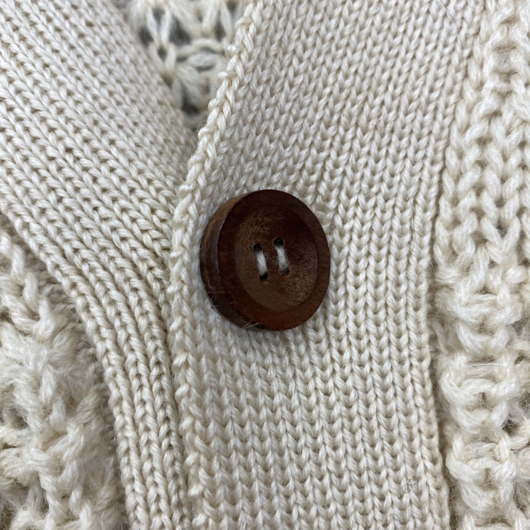 Vintage VINTAGE Panda Cardigan Sweater Beige Wool Crew Neck Button Down Cable-Knit M Womens/Unisex Adults Size M / US 6-8 / IT 42-44 - 7 Thumbnail