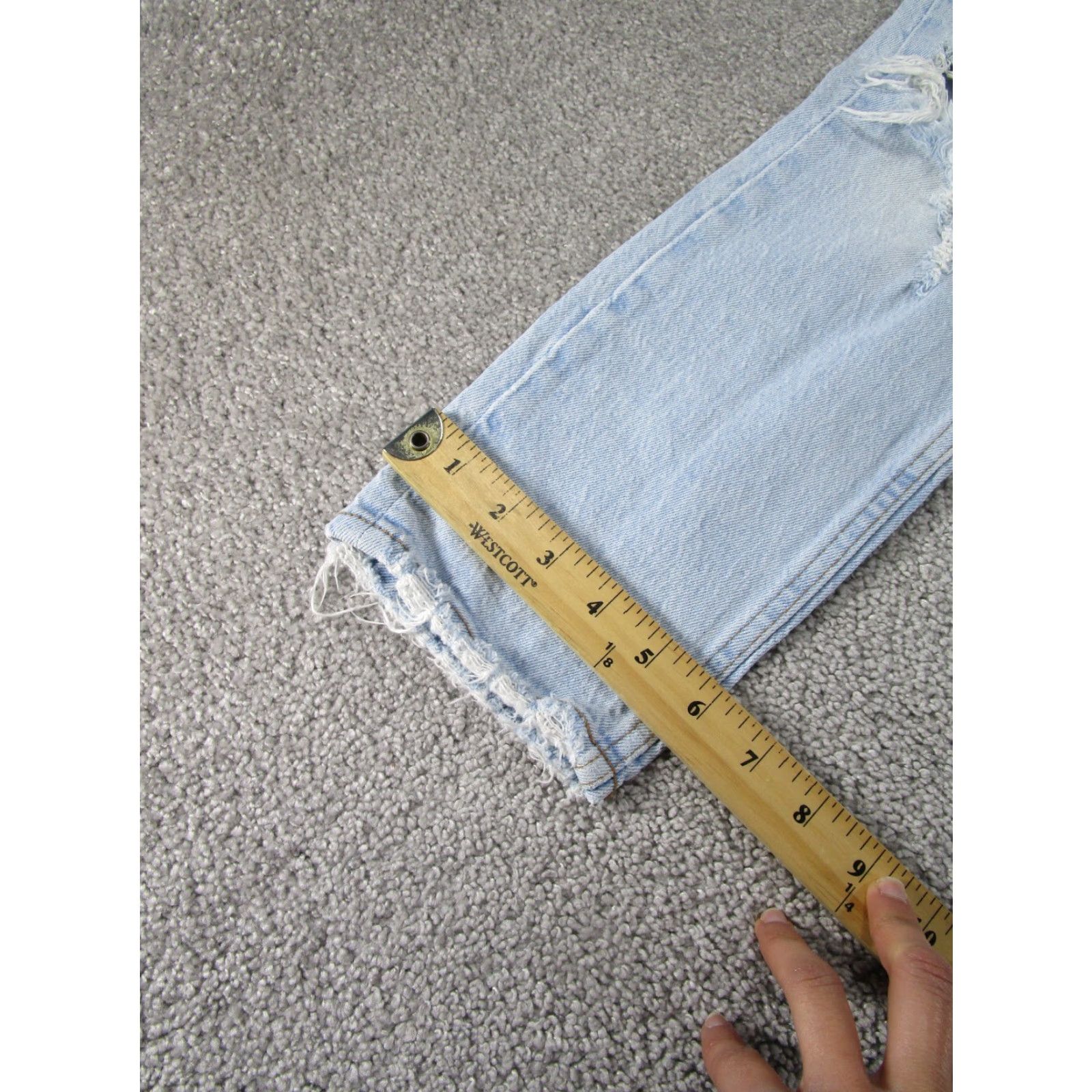 Abercrombie & Fitch VINTAGE Abercrombie & Fitch Jeans Womens 24 Mom Light Wash Denim Ripped Blue Streetwear Size 42" / US 20 - 5 Thumbnail