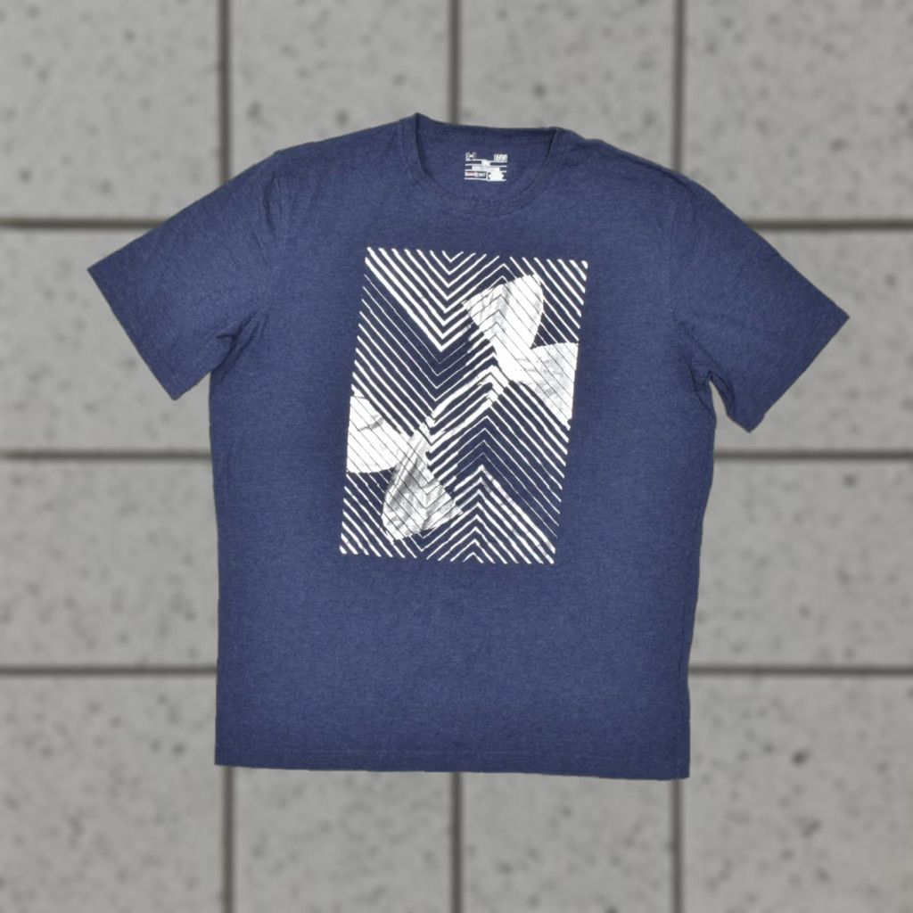 Under Armour Under Armour HeatGear Shirt Men's Large Blue Short Sleeve Graphic Print Crew Neck Logo Loose Fit T-Shirt Size US L / EU 52-54 / 3 - 1 Thumbnail