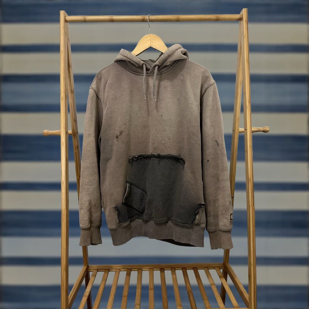 Carhartt VTG Carhartt Gradient Sun Faded Ghost Pocket WIP Work Hoodie Sweatshirt M Shirt? Size US M / EU 48-50 / 2 - 1 Thumbnail