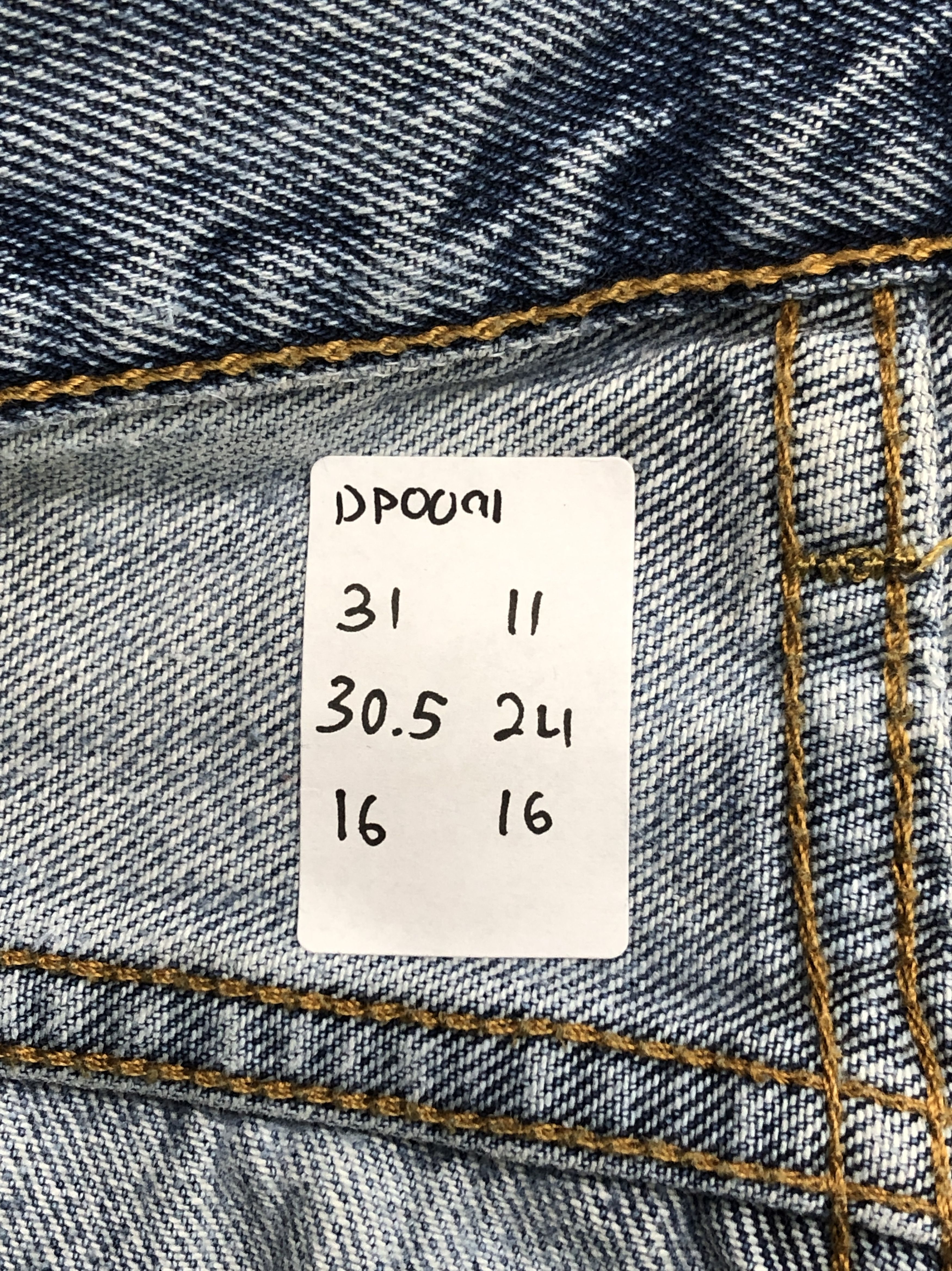 Levi's × Vintage Vintage Levi's 501 Light Blue Denim Jeans Size US 31 - 14 Thumbnail