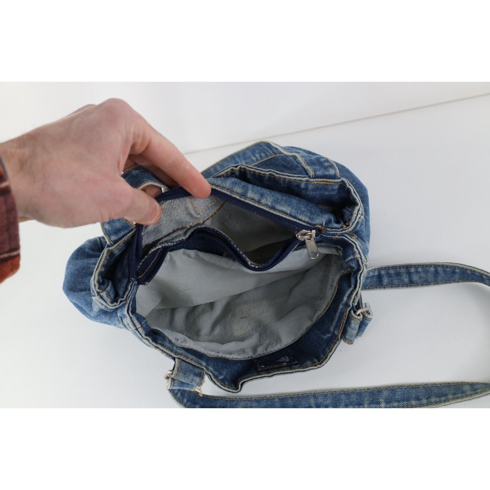 Vintage Vintage 90s Babydoll Streetwear Denim Jean Handled Purse Bag Size ONE SIZE - 11 Thumbnail