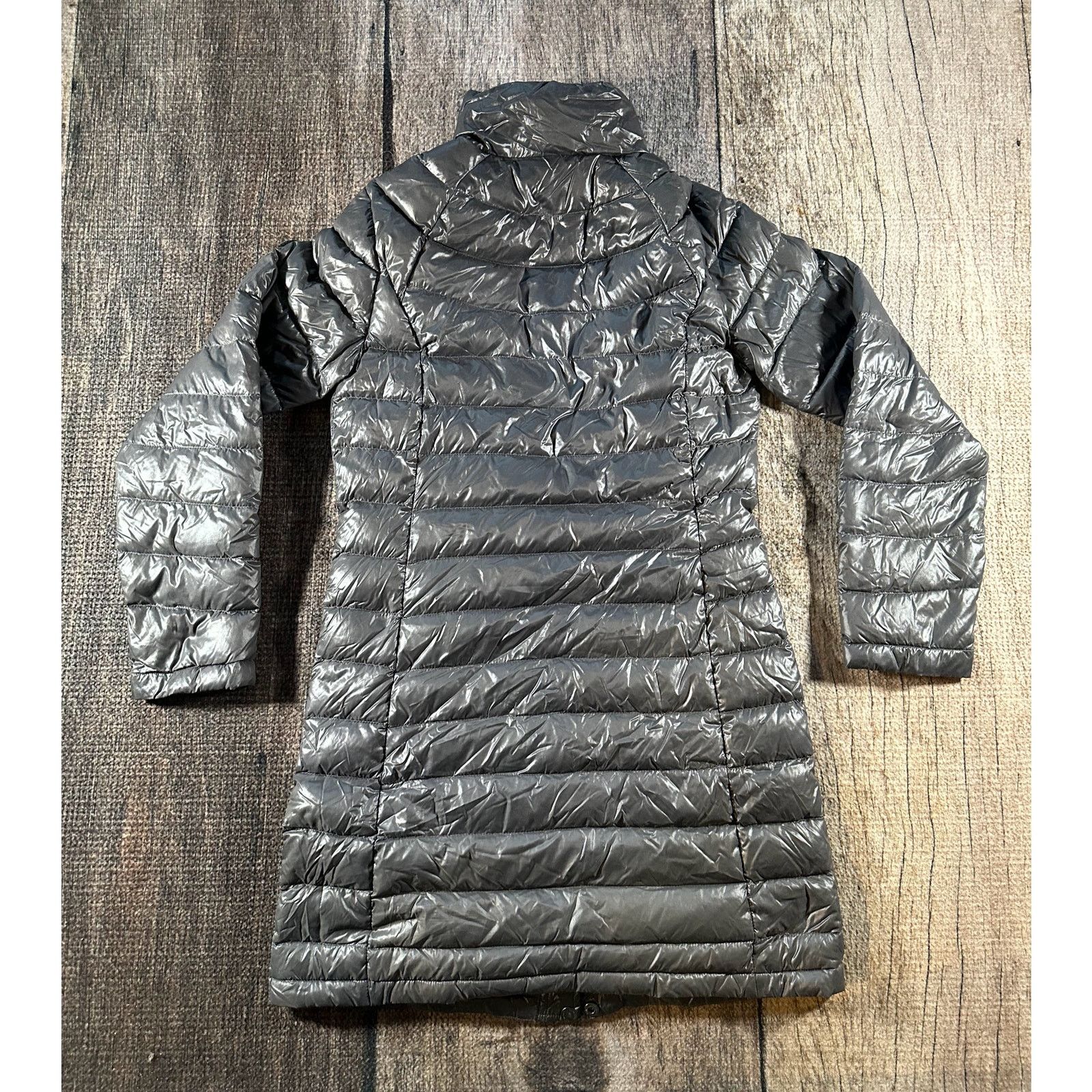 Calvin Klein Calvin Klein Packable Lightweight Puffer Jacket Women’s XS Size XS / US 0-2 / IT 36-38 - 7 Thumbnail