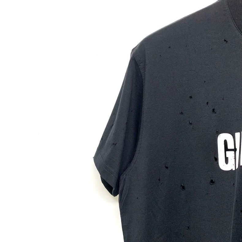 Givenchy Givenchy Chest Logo Destruction Short Sleeve T-Shirt 2506-N Size US XS / EU 42 / 0 - 5 Thumbnail