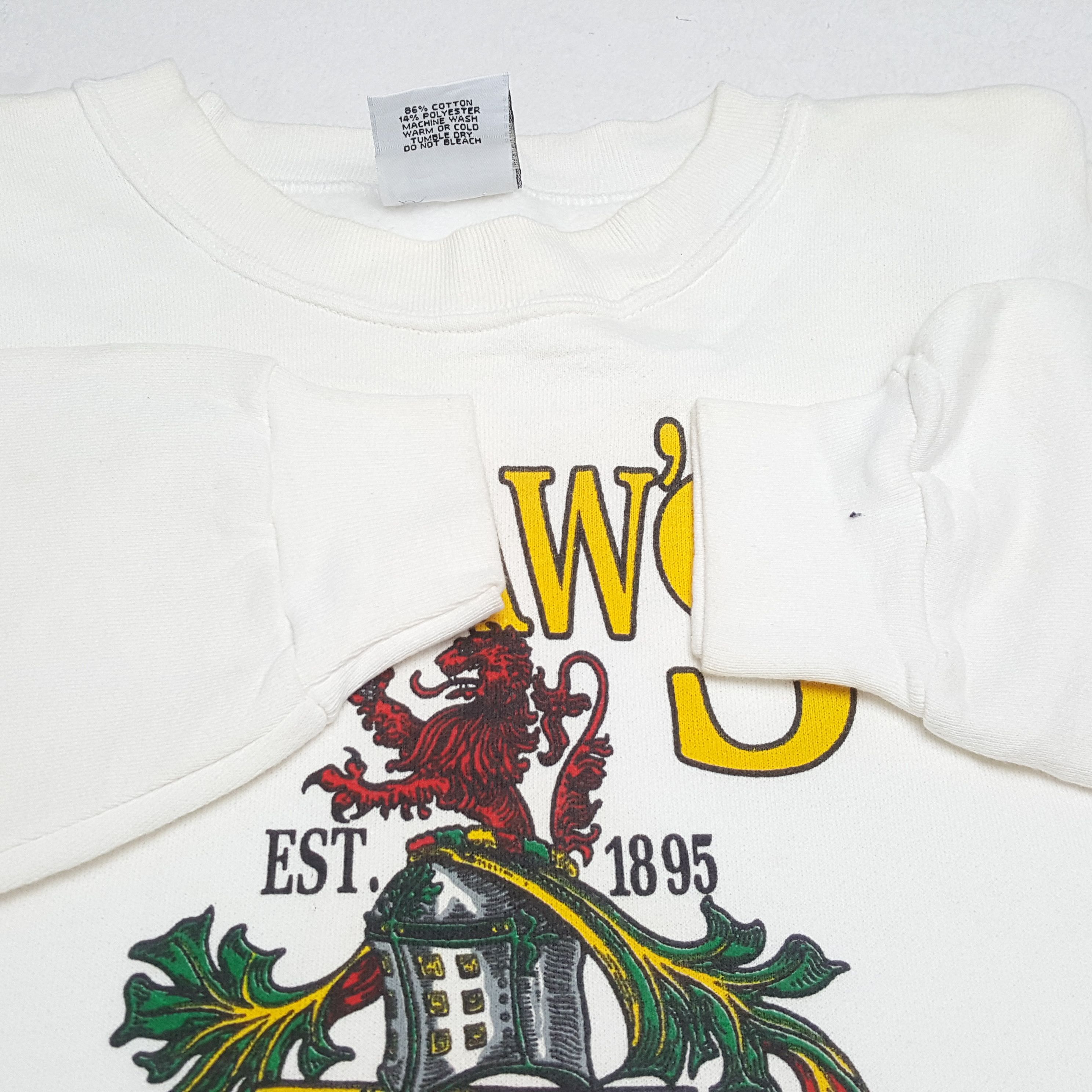 Vintage SHAWS HONG KONG Vintage Sweatshirt Size US L / EU 52-54 / 3 - 8 Thumbnail