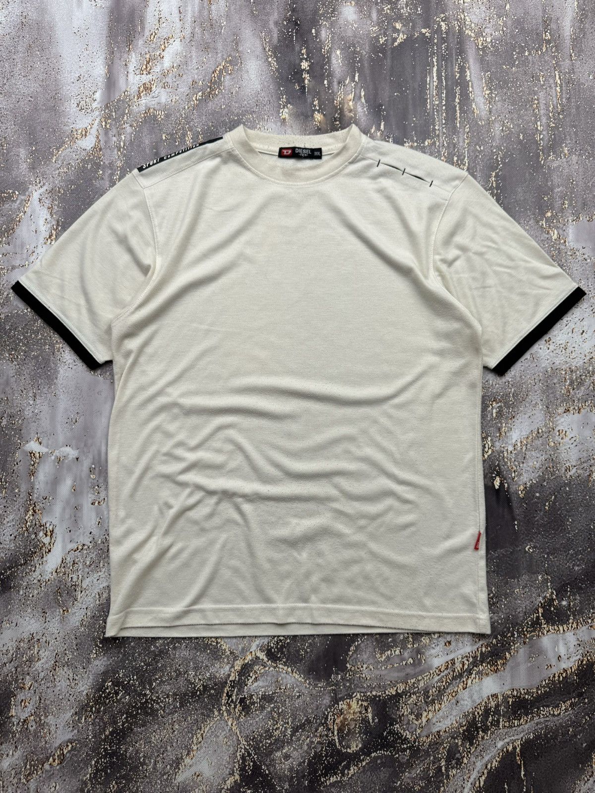 Diesel Diesel Vintage Worn T-Shirt Size US XL / EU 56 / 4 - 1 Thumbnail