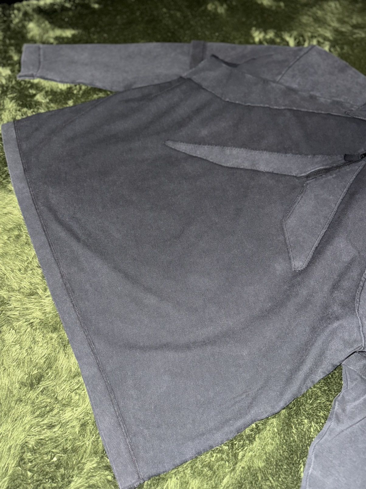 1017 ALYX 9SM [L] 1017 ALYX 9SM Washed Double Sleeve Longsleeve Size US L / EU 52-54 / 3 - 5 Thumbnail