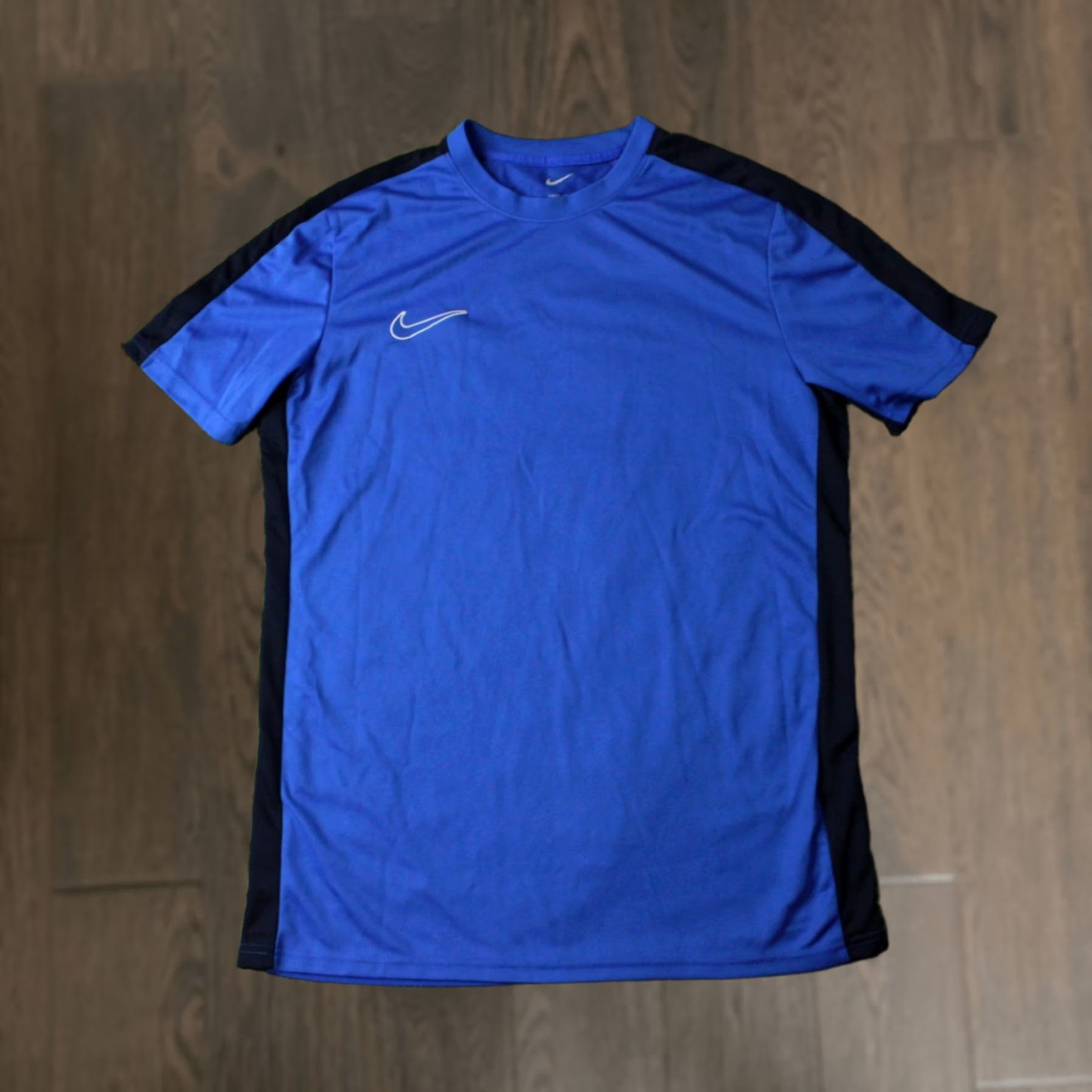 Nike NIKE ACADEMY DRI-FIT ORIGINAL 2023 MEN SHIRT JERSEY TEE SIZE L BLUE AND BLACK Football Slim Short Sleeve Crew NeckMens Size US L / EU 52-54 / 3 - 1 Thumbnail