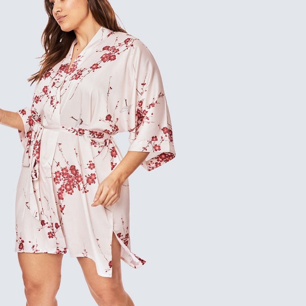 Other NWT Cherry Blossom & Crane Short Kimono Robe (Plus Size) Size ONE SIZE - 1 Thumbnail
