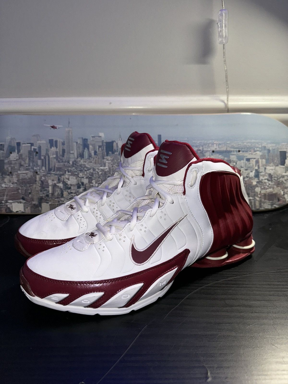 image of 2005 Nike Shox Lethal Zoom Flight 200 (Size 13.5) Shoes in Red, Men's
