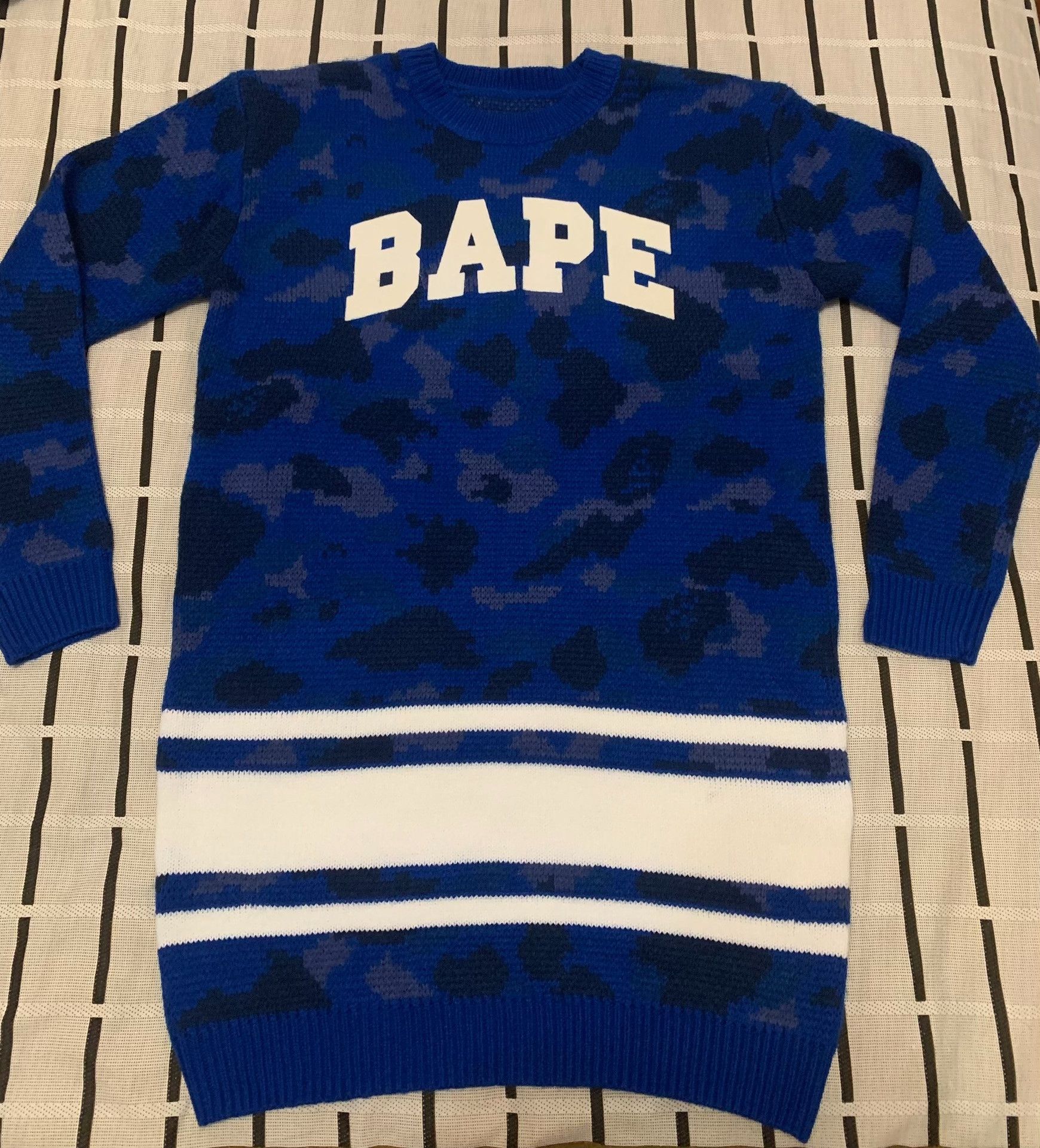 Bape Bape Wool Camo Gold Hoodie Men Size US M / EU 48-50 / 2 - 1 Thumbnail