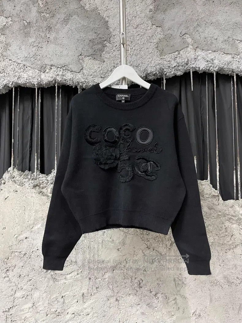 Chanel Chanel Coco sweater Size XXS / US 00 / IT 34 - 1 Thumbnail