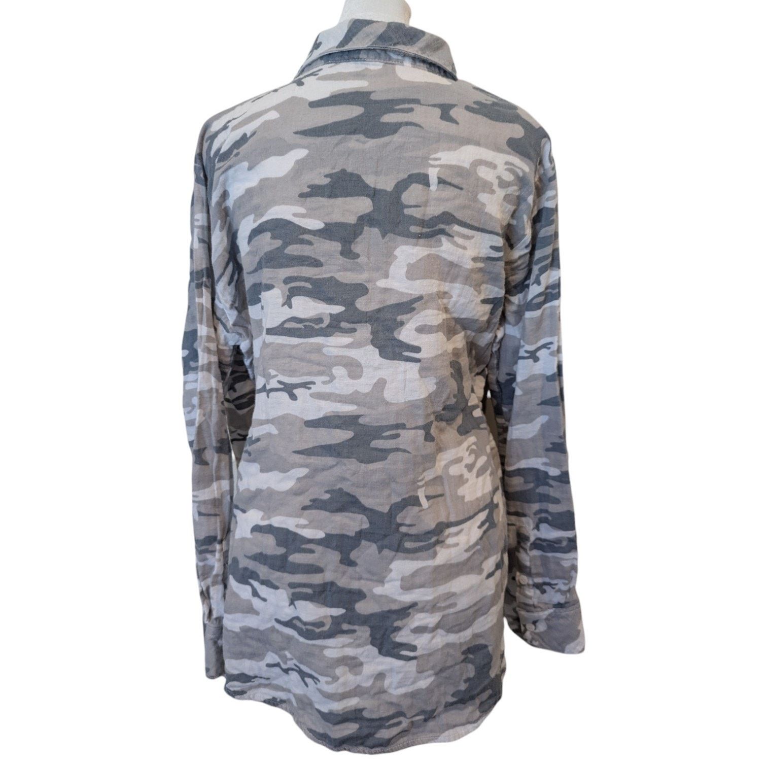 Sanctuary Sanctuary Lead Camo Tomboy Shirt Grey Roll Tab Sleeve Shirt Size L / US 10 / IT 46 - 2 Thumbnail