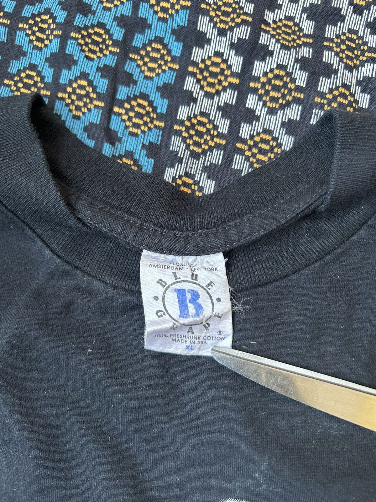 Vintage 1999 James Bond The World Is Not Enough Promo Tee Size US XL / EU 56 / 4 - 7 Thumbnail