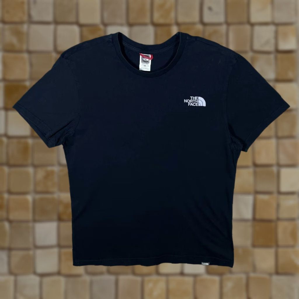 The North Face The North Face TNF Mini Logo Graphic Short Sleeve Cotton Black T-Shirt Medium Mens Shirt Black Graphic Mini Logo 90s? Size US M / EU 48-50 / 2 - 1 Thumbnail