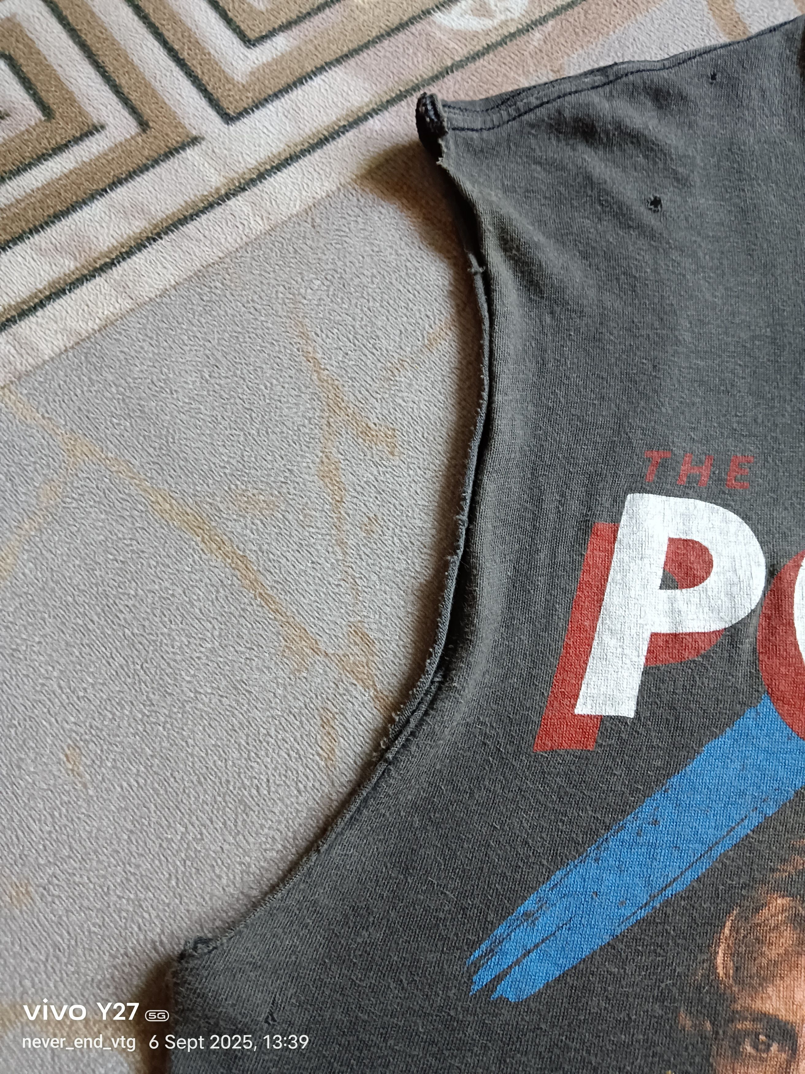 Band Tees VINTAGE POLICE SLEEVELESS Size US M / EU 48-50 / 2 - 10 Thumbnail