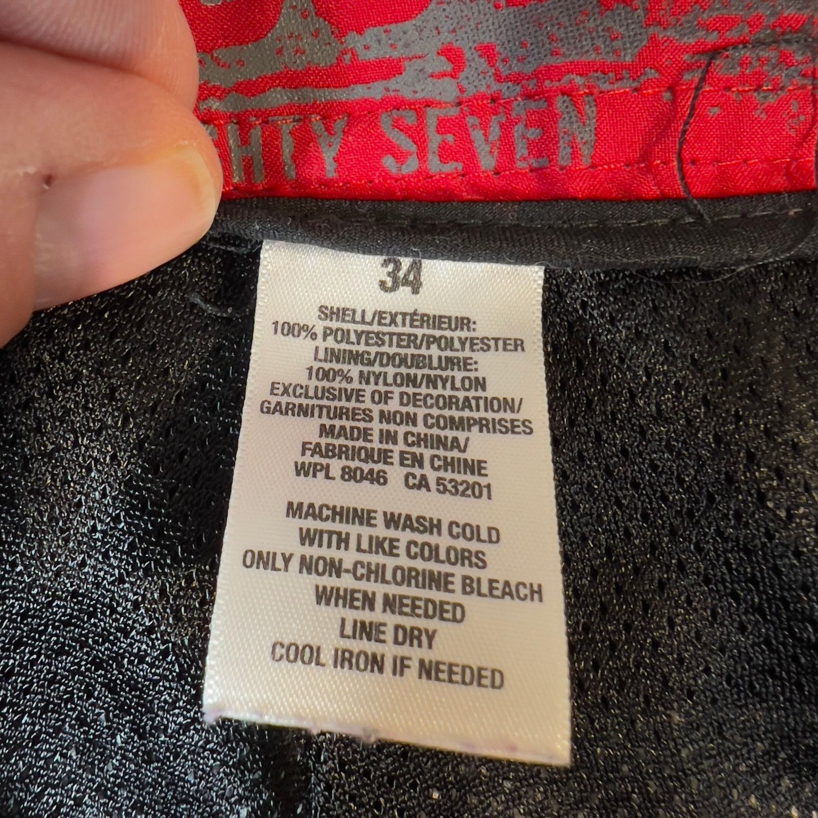 Aeropostale Aeropostale 1987 Swim Trunks Men 34W Black Red Plaid Pocket Size US 34 / EU 50 - 4 Thumbnail