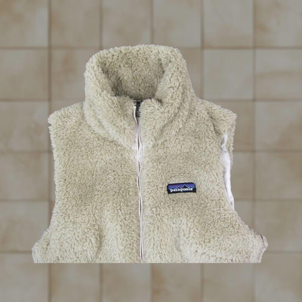 Patagonia Patagonia Vest Womens Small Beige Los Gatos Sherpa Fleece Full Zip Retro Pile Size S / US 4 / IT 40 - 1 Thumbnail