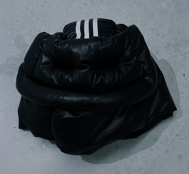 Dingyun Zhang Helmet Tote Bag x Adidas (Friends & Family)