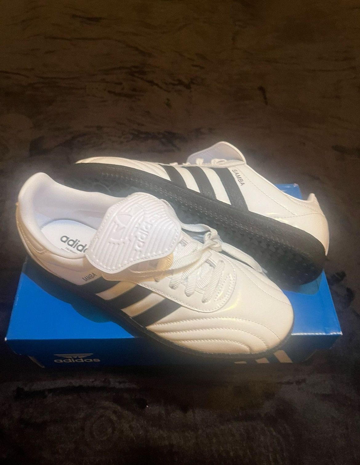 Adidas Adidas Samba LT Patent Leather Pack White Black Size US 9 / IT 39 - 1 Thumbnail