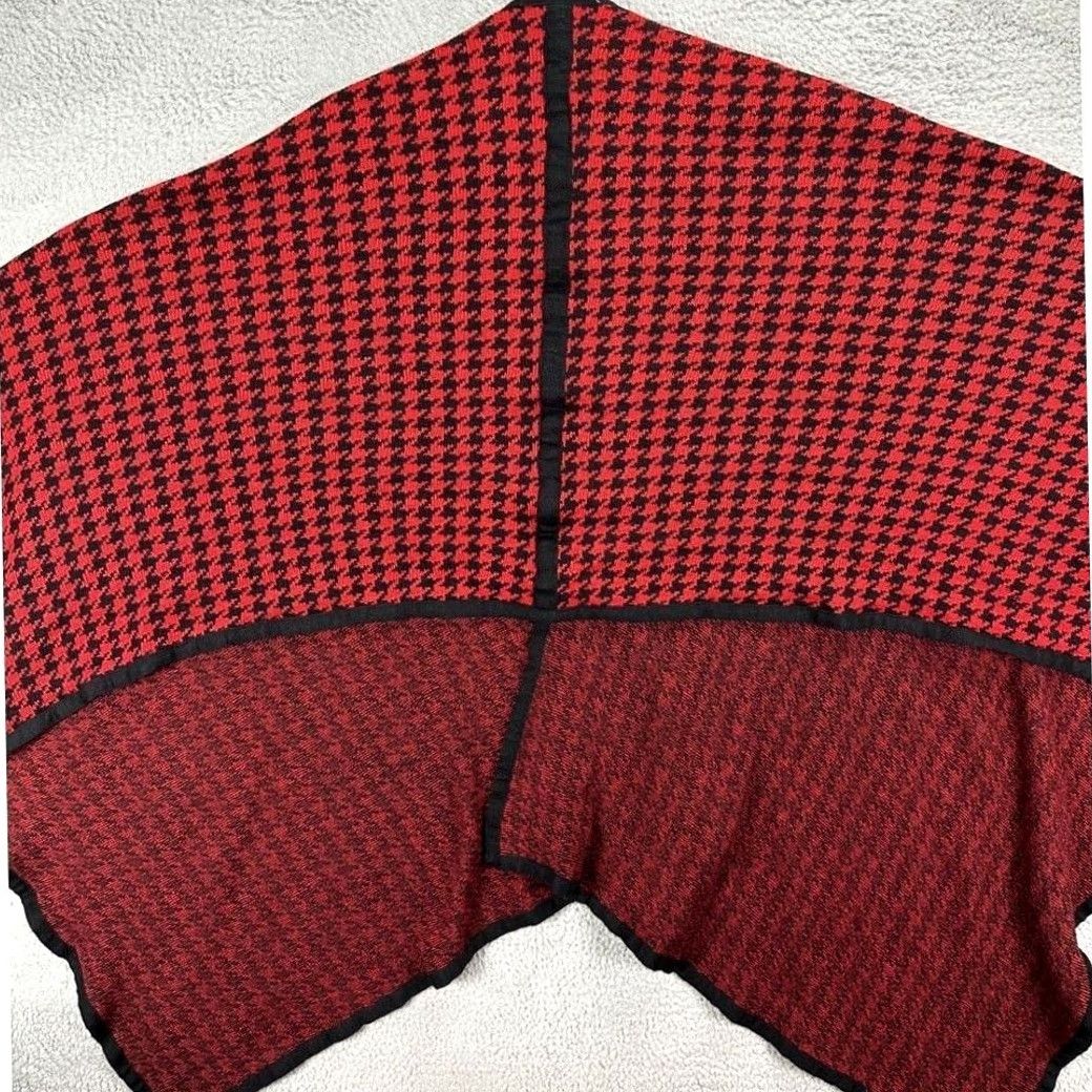 Vintage Bullocks Wilshire Houndstooth Shawl/Wrap Red Black Wool Blend Scarf Made in Italy Size M Women Mens Girls Boys 2024? Size ONE SIZE - 2 Thumbnail
