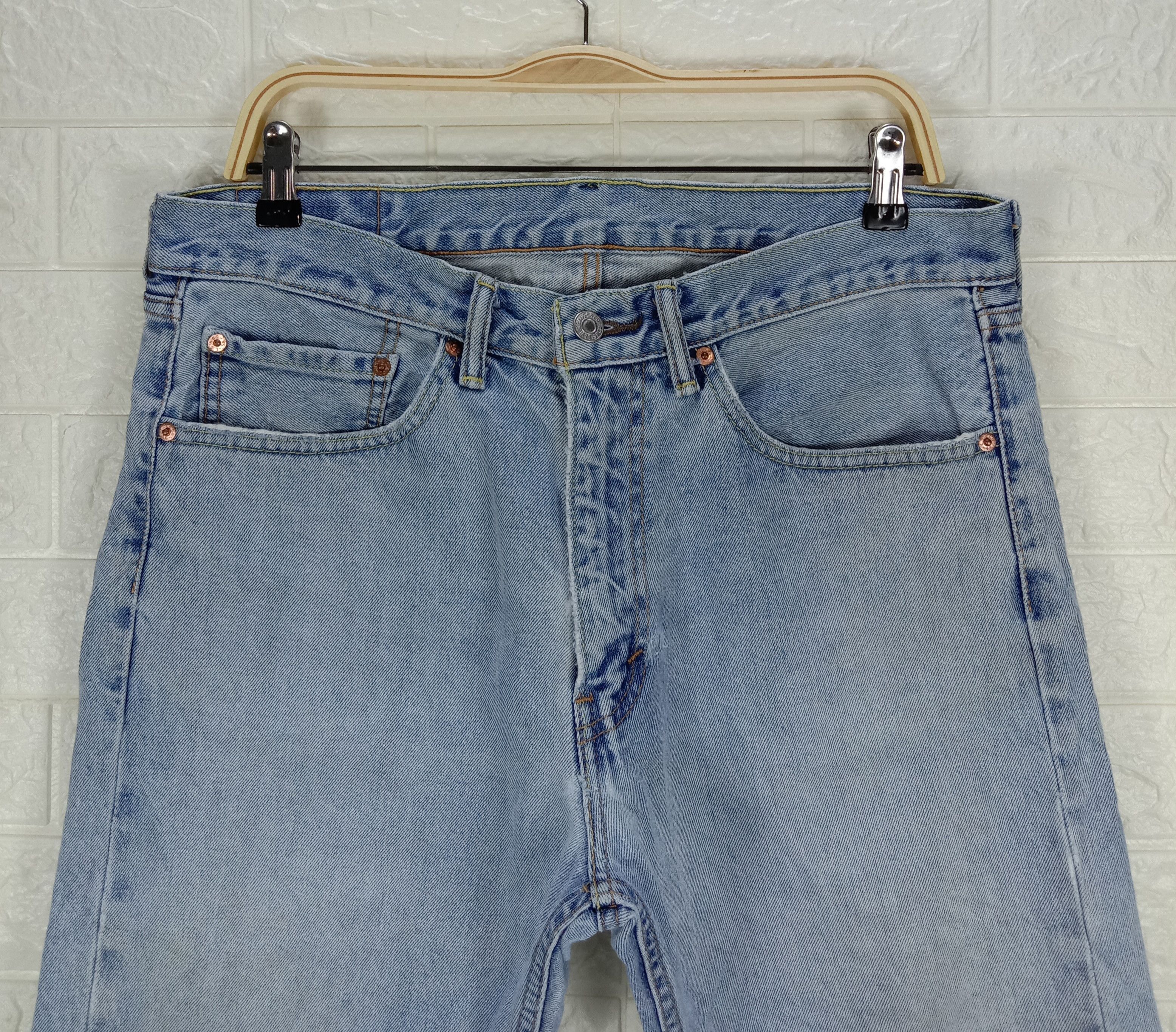 Levi's Vintage Levi's 505 Jeans Light Wash Distressed Denim Size US 34 / EU 50 - 2 Thumbnail