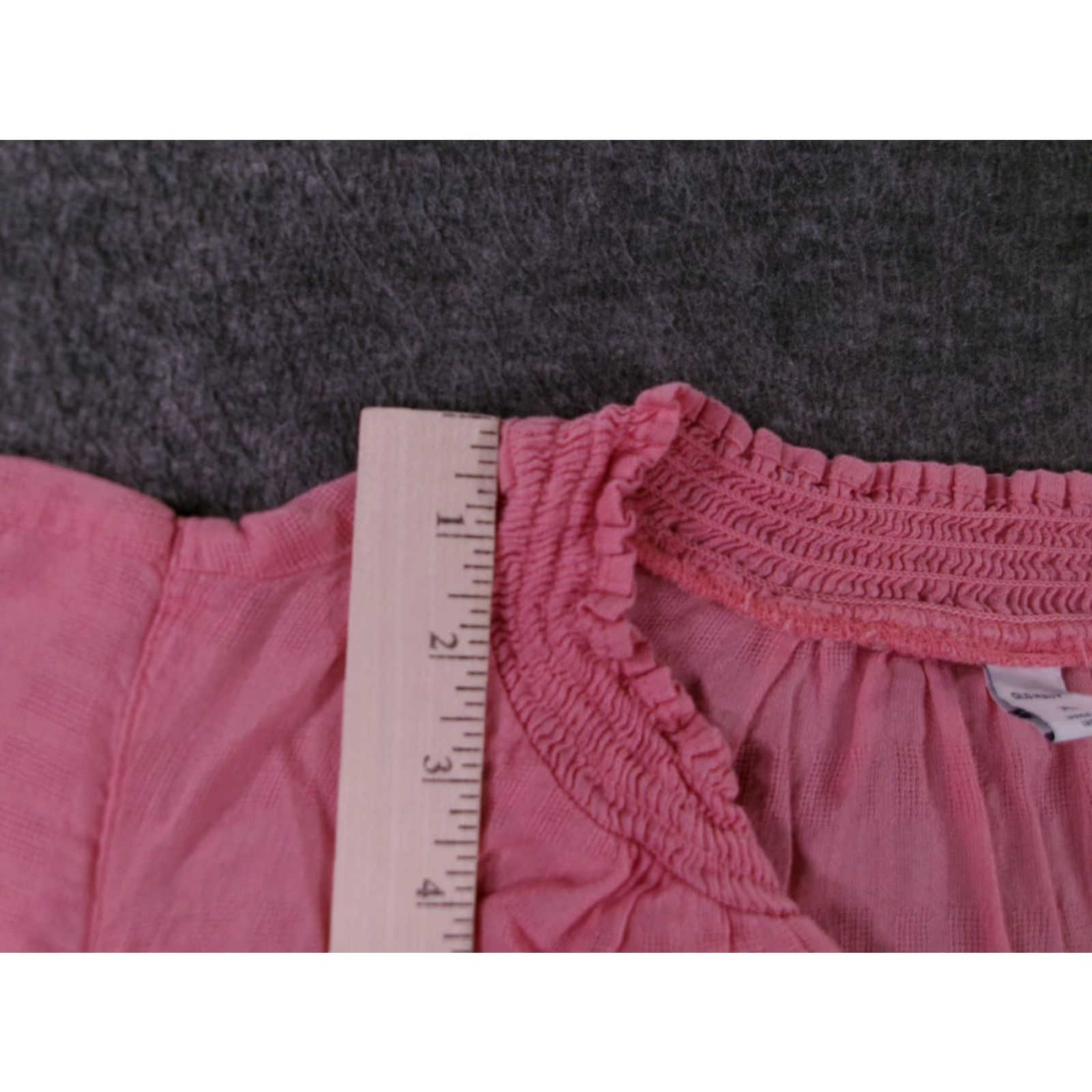 Old Navy Old Navy Blouse Shirt Women XL Pink Smocked Ruffle Cap Sleeve V-Neck Bohemian Casual Size XL / US 12-14 / IT 48-50 - 4 Thumbnail
