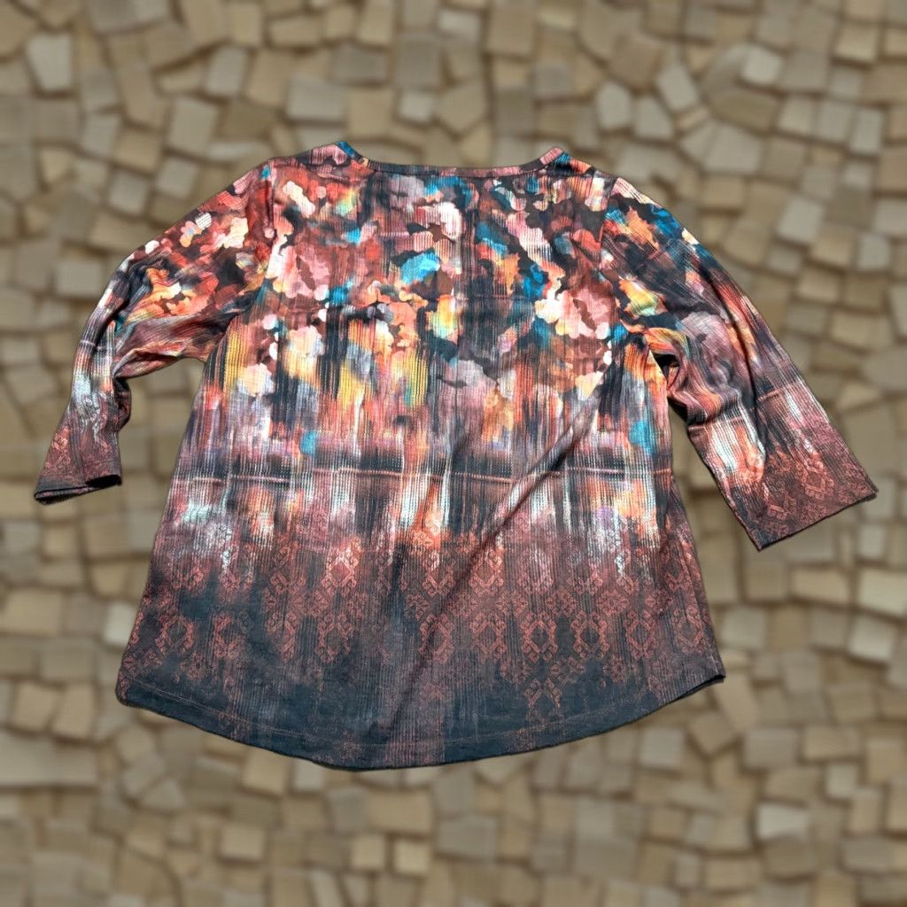 Vintage CJ Banks Shirt Women's 1X V-Neck 3/4 Sleeve T-Shirt Casual Red Orange Blue Black Satin? Size XL / US 12-14 / IT 48-50 - 1 Thumbnail
