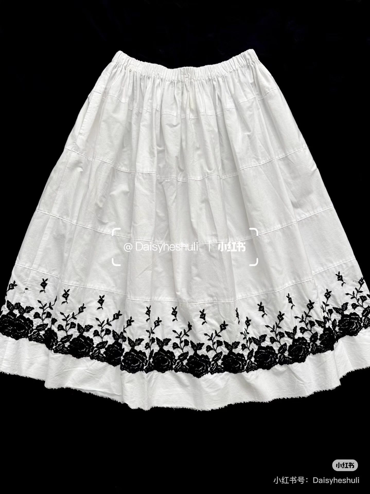 Comme des Garcons Comme des Garçons Tricot Rose Embroidered Short-Sleeve。Ｑ24 Size M / US 6-8 / IT 42-44 - 7 Thumbnail