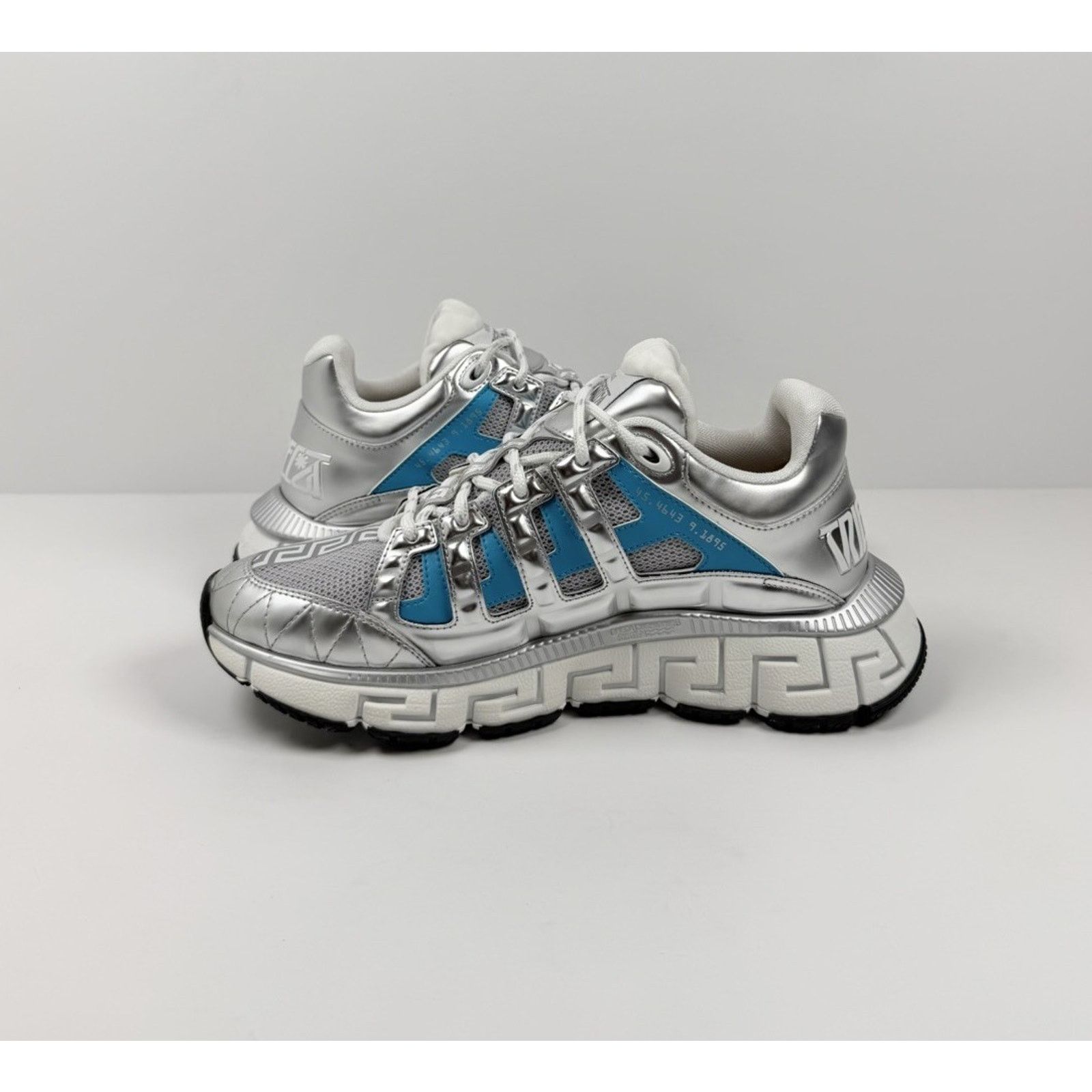 Versace Size 40EU/7US - Versace Trigreca Silver Blue Sneakers NEW! Size US 7 / EU 40 - 7 Thumbnail
