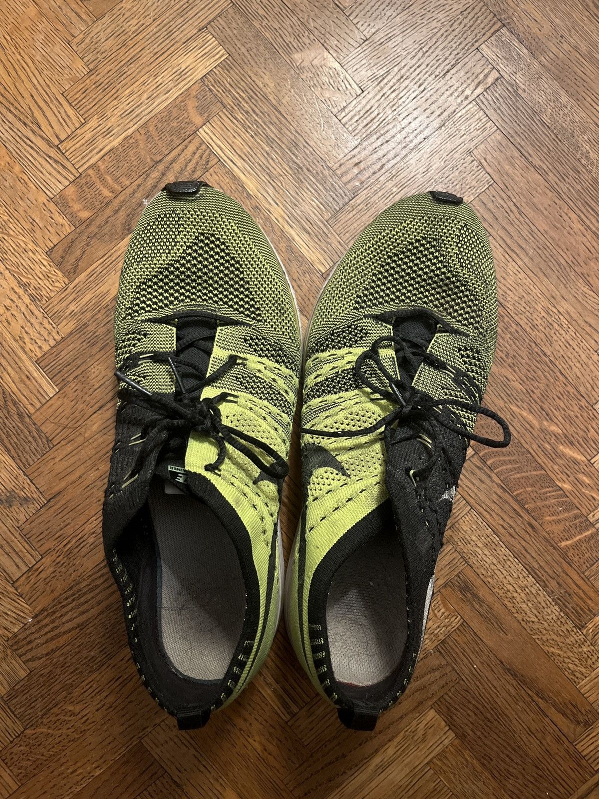 Nike Nike Flyknit Trainer+ Volt Green Size US 9 / EU 42 - 5 Thumbnail
