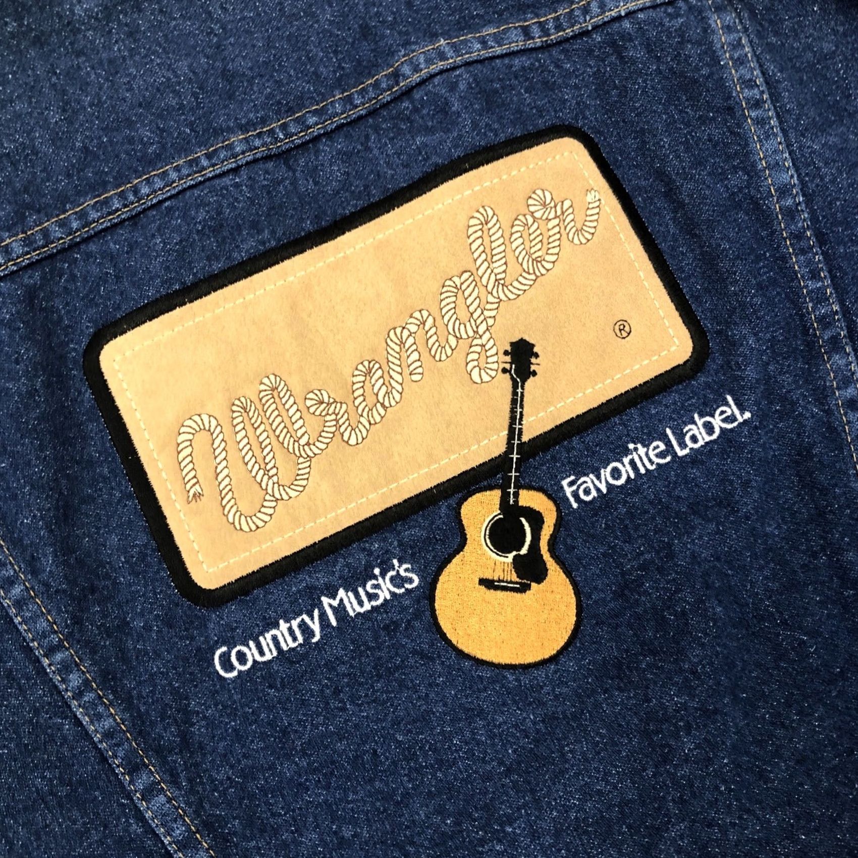 Wrangler VINTAGE Wrangler Denim Trucker Jacket Western L Blue Mens Wrangler 90s Country Music's Favorite Label Biker Style Denim Jacket Size US L / EU 52-54 / 3 - 2 Thumbnail