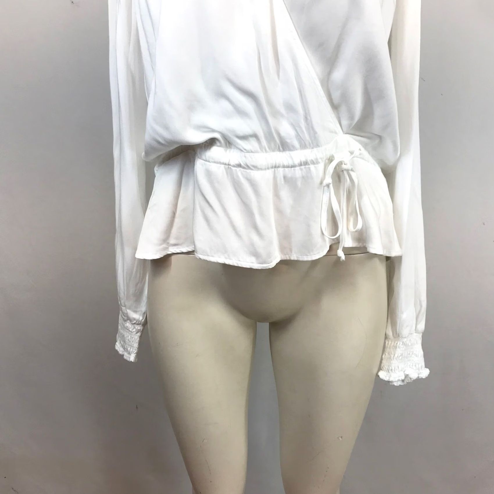 CLOT Cloth & Stone White Wrap Blouse V-Neck Long Sleeve S Small Ecovero Viscose Boho Peplum Ruffle Cuffs Lightweight Casual Workwear Travel Womens Size S / US 4 / IT 40 - 3 Thumbnail