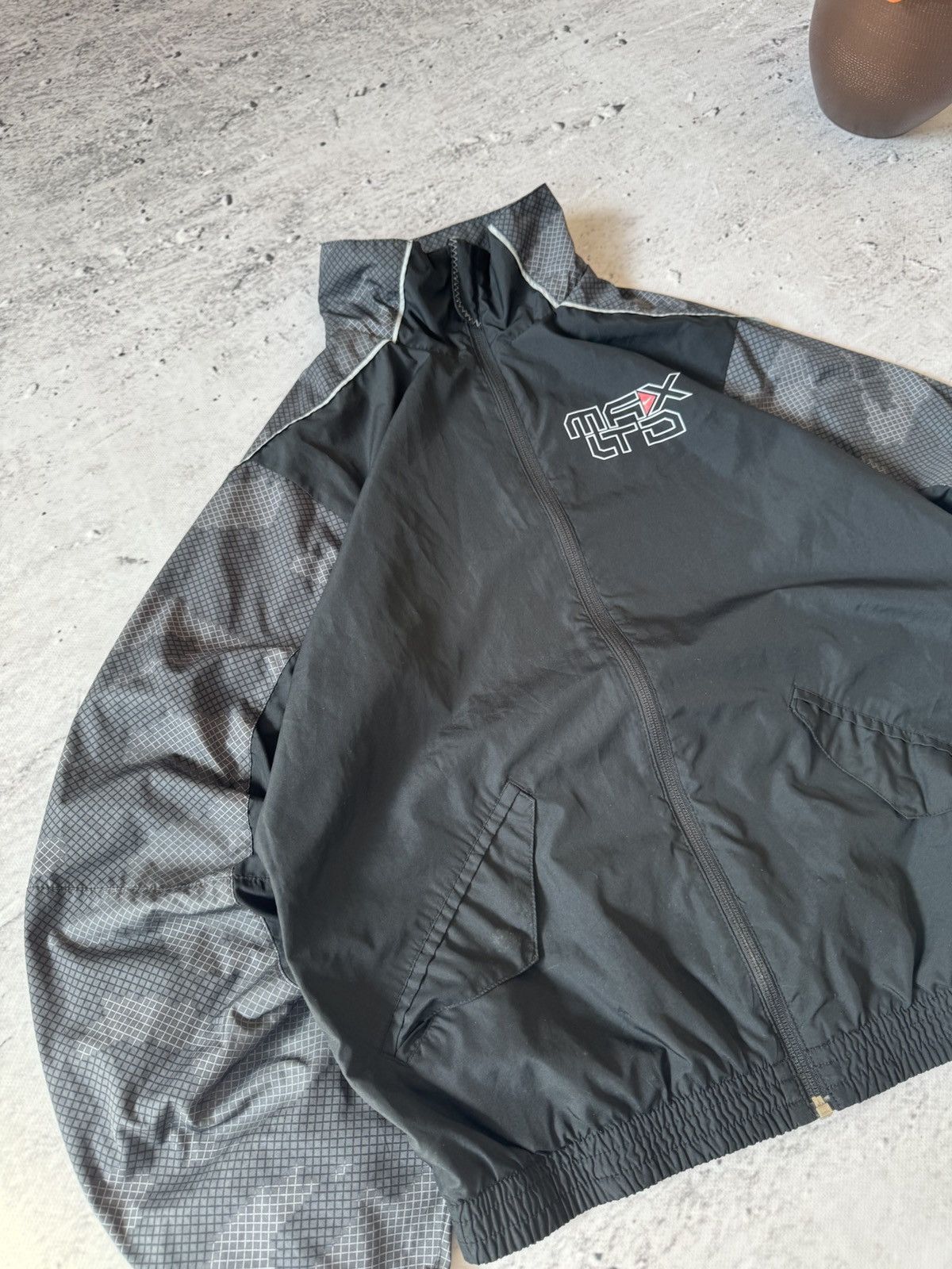 Nike × Vintage NIKE AIR MAX VINTAGE BASIC LOGO OVERSIZE BAGGY LIGHT JACKET Size US S / EU 44-46 / 1 - 3 Thumbnail
