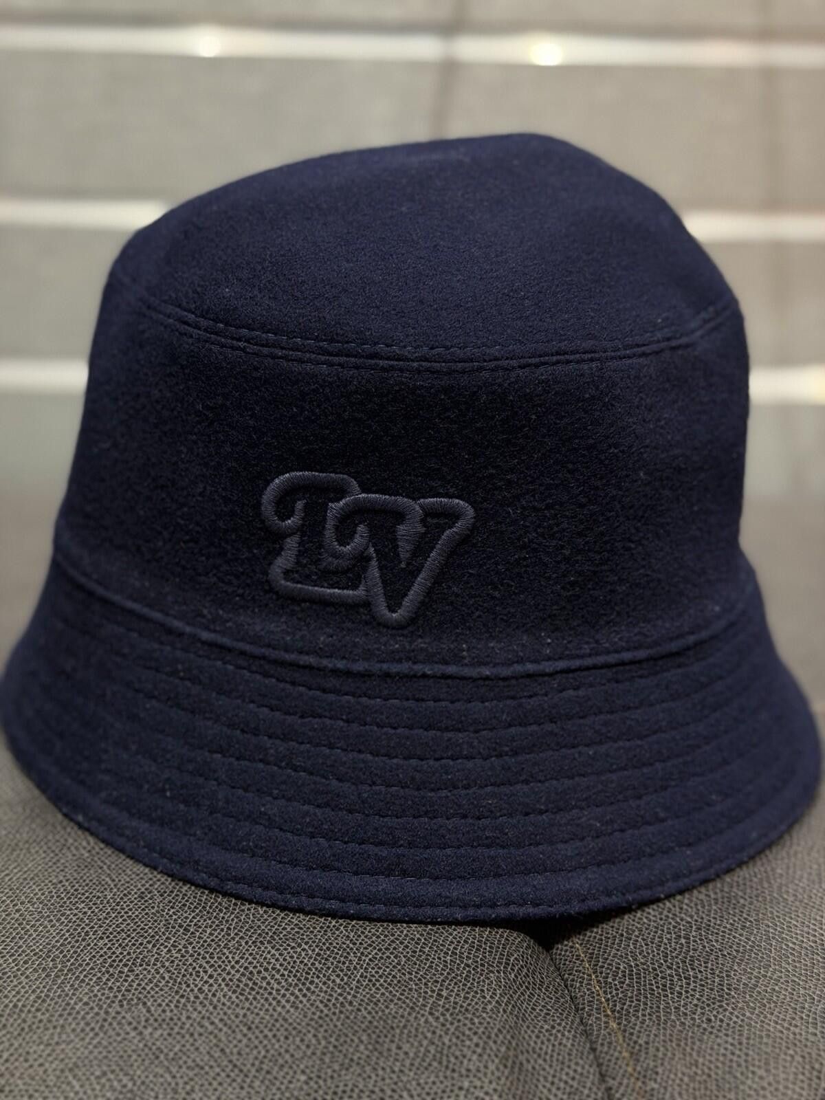 Louis Vuitton Louis Vuitton Monogram Reversible Bucket Hat Authentic RARE Size ONE SIZE - 10 Thumbnail