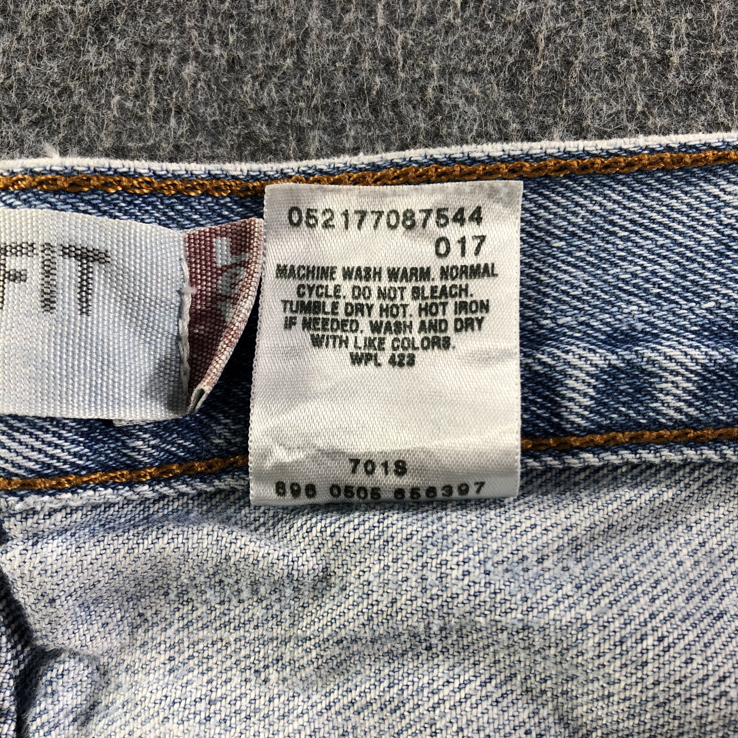Levi's Vintage Light Wash Levis 505 Jeans-J3336 Size US 34 / EU 50 - 13 Thumbnail