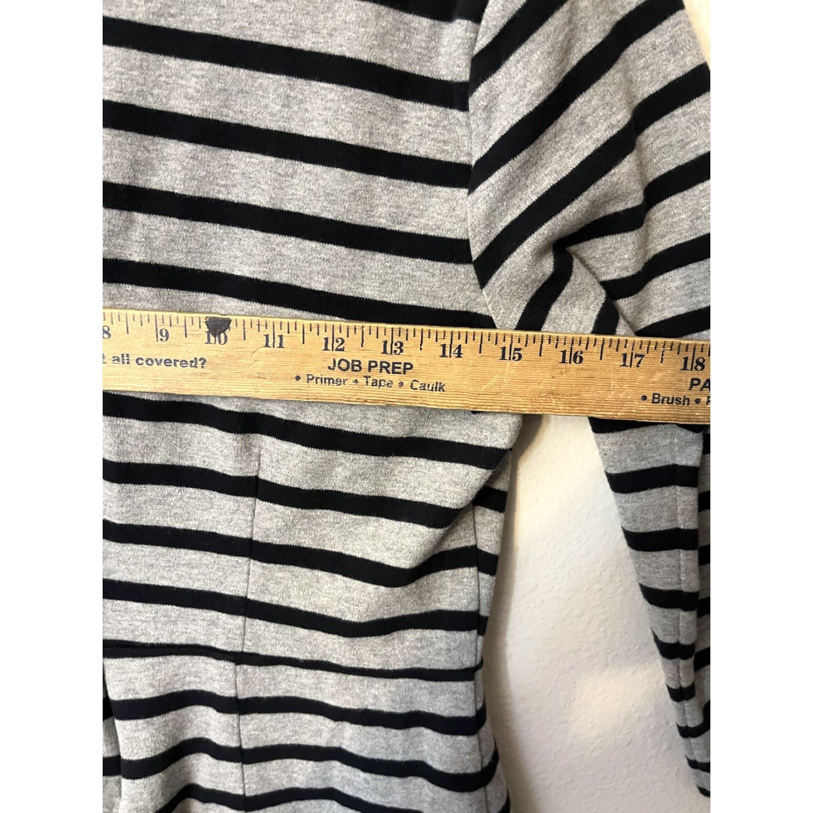 Old Navy Old Navy Dress Womens Medium Ponte Knit Sheath Gray Black Stripe 3/4 Sleeve Size M / US 6-8 / IT 42-44 - 4 Thumbnail